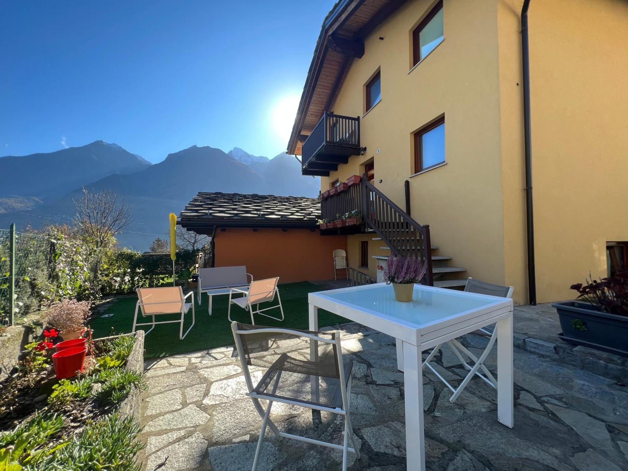 Grazioso Appartamento 1 Aosta Ngoại thất bức ảnh